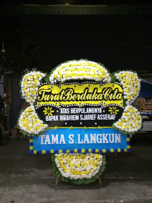 Papan Bunga Duka di Ambarawa